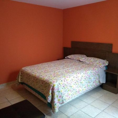 Hostal Las Begonias Hotel Арекуипа Екстериор снимка